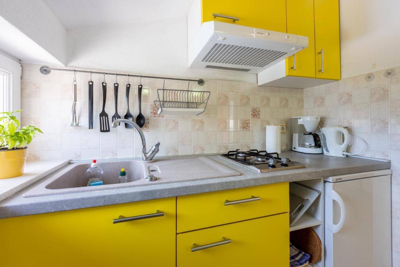 Apartmani Jaric Novi Vinodolski Exterior photo